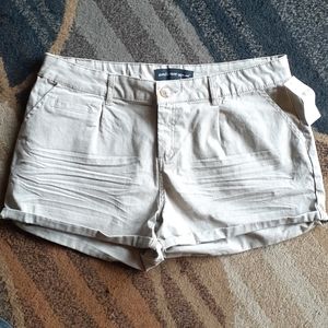 NWT AMBIANCE Short Shorts Khaki
